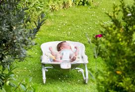 Not passing judgement i just have always bathed my daughter in the evening and a wash up in the morning. 7 Amazing Benefits Of Sunlight For Newborn Babies