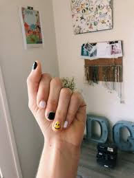 Happy Face Nails Black And White Nail Designs Edgy Nails Black And White Nail Art