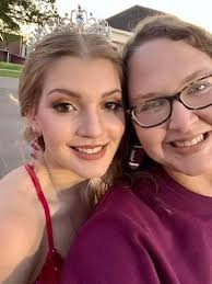 Kindness. It's one of the world's greatest gifts, especially when that  kindness comes out of nowhere. This is a story that might just rip your  heart out. It's also a story that