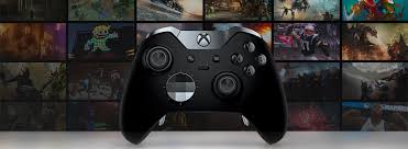 Controller lock/unlock switch prevents accidental button presses. Xbox One Alza Cz