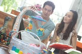 โดม เจ้าชู้ คืนจอประชัน บี ในคลับฟรายเดย์ ตอน เรื่องเศร้าของคนโสด. Facebook