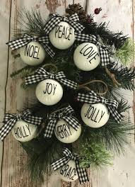 Black And White Plaid Christmas Tree Black White Checkered Ornaments Checkered Ornaments Black Etsy Buffalo Plaid Christmas Tree Black Christmas Trees Ribbon On Christmas Tree