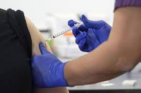 Kebanyakan ibu bapa moden tidak pernah melihat sendiri kesan buruk penyakit seperti polio, demam campak, pertussis berlaku pada ahli keluarga mahupun komuniti mereka. Vaksin Covid 19 Siapa Berisiko Kesan Dan Teori Konspirasi Antara 10 Perkara Yang Anda Perlu Tahu Famili Mstar