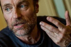 Schauspieler Mark Waschke: Das Wort queer war für ihn befreiend