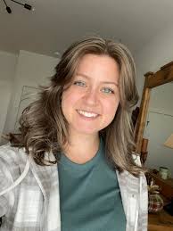 Roommate or Room for Rent in North Seattle Areas for Veterinary Technician  Student