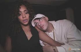 When you follow jhay cortez on instagram, the first thing you notice are the six unicorn emoji on his. Esos Ojos Futbolbebe Fotos De Bad Bunny Imagenes De Bad Bunny Cantantes