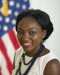 Effie George's Instagram, Twitter & Facebook