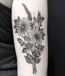 Instead, make your design a bouquet to emphasize your love of botanicals. Simple Bouquet Of Flowers Tattoo Novocom Top