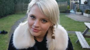 On set with... Hetti Bywater