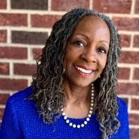 Pam Cross's Instagram, Twitter & Facebook