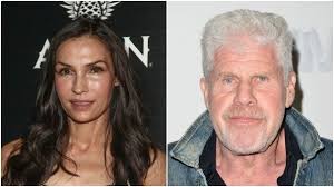 Последние твиты от famke janssen (@famkefatale). Deadline Hollywood Auf Twitter Ron Perlman Famke Janssen To Star In Ben Chanan S Bbc One Spy Drama The Capture Https T Co Ga1ykfbcl7
