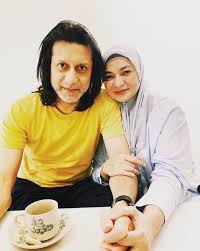 Tan sri abdul halim khan bapa tiri neelofa. Dato Abdul Halim Khan Malayboiboi