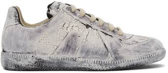 Shop over 130 top mm6 maison margiela women's sneakers and earn cash back from retailers such as cettire, farfetch, and italist and others such as mytheresa and ssense all in one place. Maison Margiela Women S Sneakers Shop The World S Largest Collection Of Fashion Shopstyle