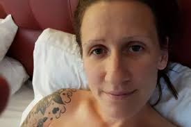 Curly-haired woman hits back at 'ignorant' trolls who accuse her of  'blackfishing' over her curls, plump lips and fake tan