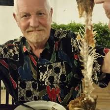 Siam Hut, Lonely beach being demolished.