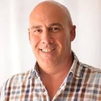 Daniel Deblois's Instagram, Twitter & Facebook