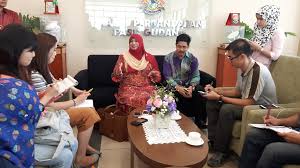 Majlis perbandaran pasir gudang dinaik taraf dan diisytihar sebagai bandar raya. Majlis Perbandaran Pasir Gudang Cari Formula Terbaik Selesaikan Masalah Yb Normala Umno Bahagian Pasir Gudang