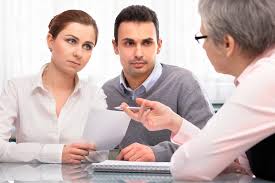 They oversee all financial activities to make sure that they all reconcile and that all transactions add up. Financial Advisor Vs Financial Planner Who Do You Need Wiseradvisor Com