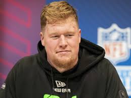 2025 Draft Offensive Linemen Break Down Most Important Trait for Success