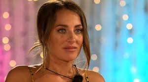 Meet the new cast of contestants in full. Love Island 2021 Livia Muss Die Villa Verlassen