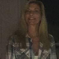 Darlene Collette's Instagram, Twitter & Facebook