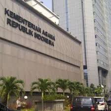 Gambar tersebut bisa anda unduh langsung, caranya silahkan klik pada gambar a. Menteri Agama Wajibkan Prokes 5m Begini Perincian Instruksinya Kabar24 Bisnis Com