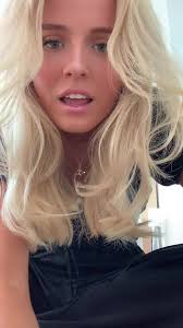 Its the sitting på gulvet å drikke pmax for me