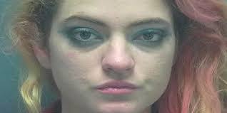 Kelly Kinzel's Instagram, Twitter & Facebook