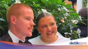 Potret Pernikahan Pemain Bola yang Tuai Hujatan, Pengantin Disebut Mirip  Kulkas