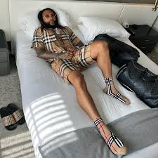 Told my potna take my life you see me snitching