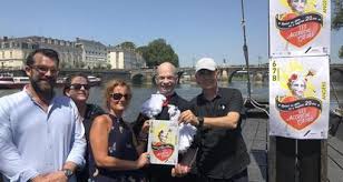 Book store, arts & entertainment. Informations Les Accroche Coeurs Angers Toutes Les Infos Angers L Information En Continu Angers Maville Com