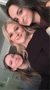 Heather Cripe's Instagram, Twitter & Facebook