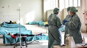 Um so dankbarer ist es für hilfe aus china. Corona Ausbreitung Italiens Kliniken Schlagen Alarm Tagesschau De