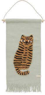 Kannst damit problemlos teppich an die seitenwände kleben, habe ich auch gemacht und hält.gibt es in verschiedenen breiten großer vorteil, du hast keine ausdünstungen von flüssigkleber. Tiger Wand Teppich Von Oyoy Kaufen Kleine Fabriek