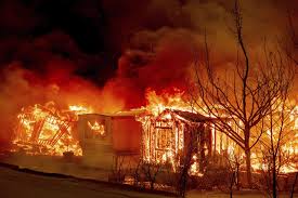 At Least 5 Dead Nearly 700 000 Acres Burned As Massive Fires Threaten Northern And Central California In 2020 California Wildfires California San Mateo County