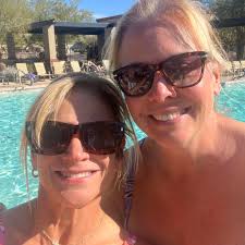 any Tuscon Restaurant recommendations? i heard it's a great town for food  but what's a spot we gotta try out? i kinda like italian or a good  selection of burgers.