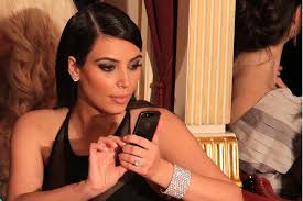 She told the judge she had been put on medication against her wishes and was being prevented from. Kim Kardashian Sie Boykottiert Facebook Und Instagram Gala De