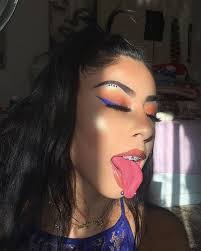 30 Gorgeous Tongue Snakebites Piercings Stud Curve Rings Page 4 Of 40 Maquillaje De Ojos Cabello Y Maquillaje Maquillaje