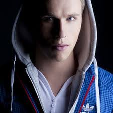 Andrea Raj's Instagram, Twitter & Facebook