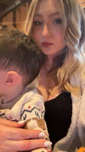 What job opportunities in Colorado Springs pay above $20 per hour with  standard Monday-to-Friday schedule and 8-to-4 hours for a single parent?