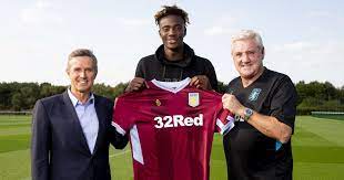 Tammy abraham is an english professional footballer who is currently playing for chelsea and the england national team. Tammy Abraham Bio Parents Stats Height And Net Worth