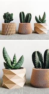 3 Tolle Geometrische Ubertopfe Aus Holz 3 Wooden Planters With Geometrical Designs Made By Minimum Design Via Dawanda Com Blume Blumentopf Ubertopf Pflanzen