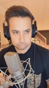 explosive 🧨 100 comments and my guy @bennymayne will fly to Montreal to do  a reel with me ✈️