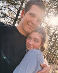 Felicity B. Harrison (@flissyartgirl) • Instagram photos and videos