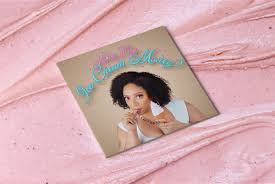 Ashley Graham Signed Magazine - Sports Illustrated Swimsuit