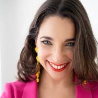 Judith Peralta's Instagram, Twitter & Facebook