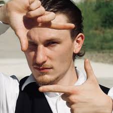 Fighters with the most delusional fan base: 1. Tom Aspinall 2. Khabib  Nurmadurkadurk 3. Fedor Antetokounmpo 4. Mike Tyson 5. Muhammad Ali