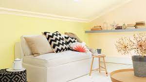 Stworz Poczucie Wiekszej Przestrzeni Przy Pomocy Koloru Dulux Interior Amarillo Combinaciones De Colores Del Dormitorio Paredes Amarillas