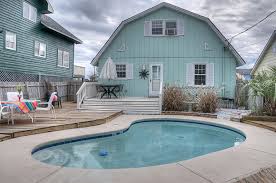 At barefoot resort rentals, we provide a great selection of the best 3 bedroom condos north myrtle beach has to offer. Charming 3 Bedroom With Private Pool Gsv North Myrtle Beach
