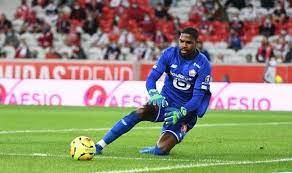 Chelsea interested in lille goalkeeper mike maignan. Chelsea Transfer News Mike Maignan Available For 27m As Blues Plan Further Spending Football Sport Express Co Uk